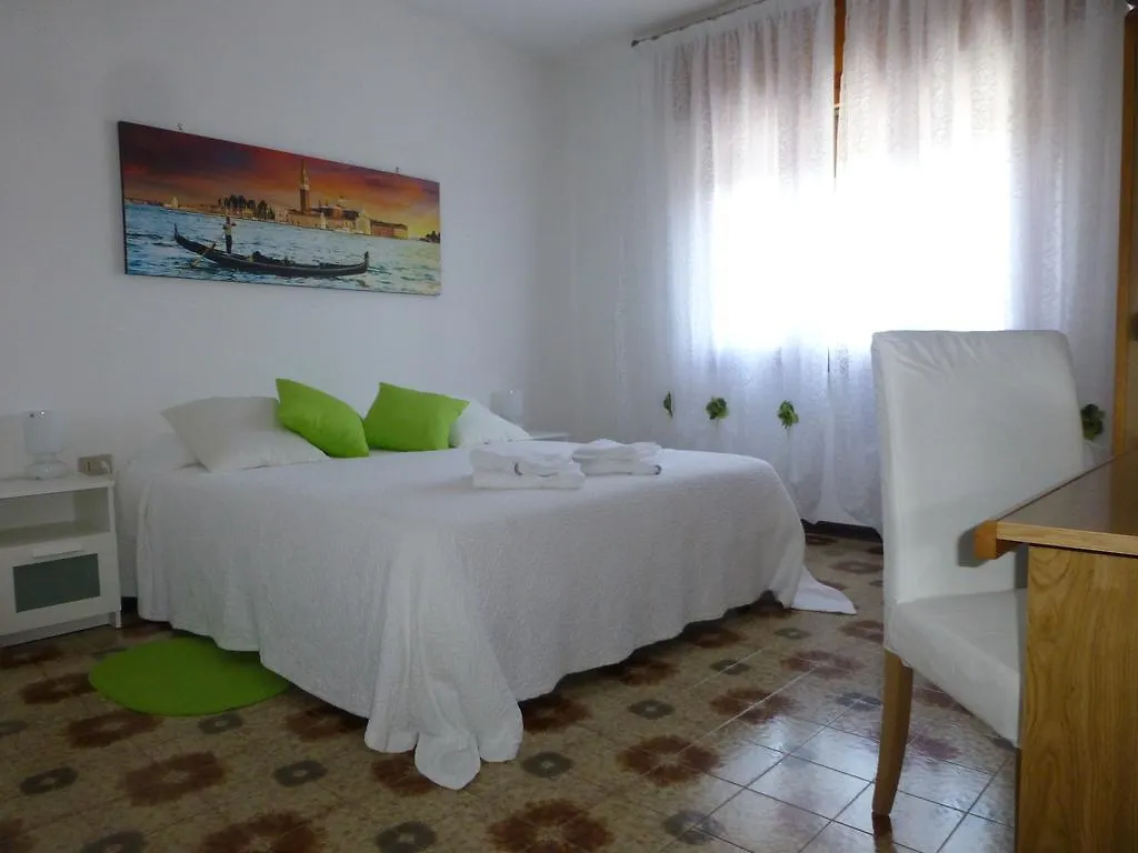 טסרה B&B Airport Venice Diego לינה וארוחת בוקר
