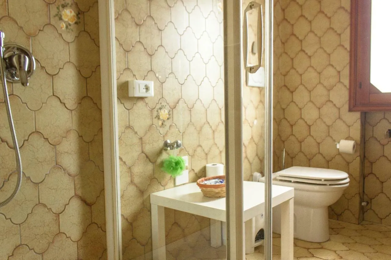 לינה וארוחת בוקר טסרה B&B Airport Venice Diego